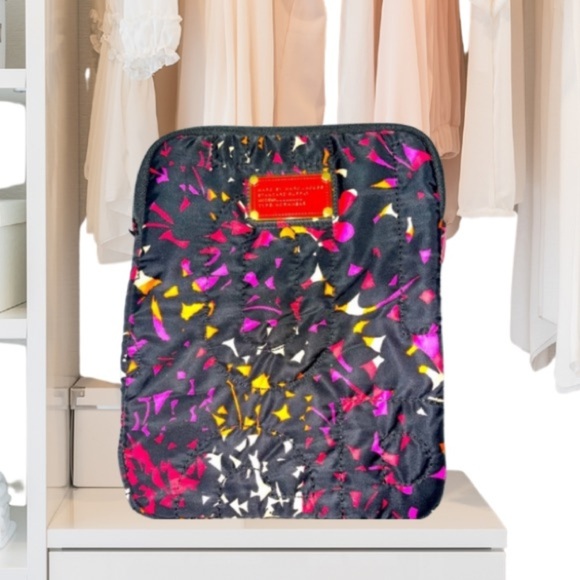 Marc by Marc Jacobs Ipad case workwear Soft Fabric Top Zipper Case - Picture 1 of 7